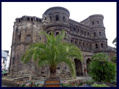 Porta Nigra 02