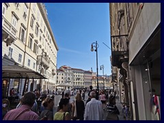 Piazza della Borsa 02