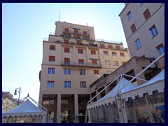 Piazza della Borsa 09 - Generali Bank