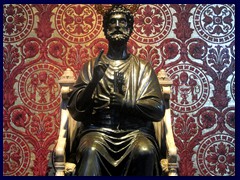 Statue of St Peter holding the keys of heaven, St Peter's Basilica.