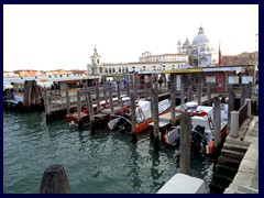 Canal Grande - Vaporette boat tour 01