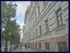 NKVD Palace , now Genocide Museum and Vilnius Country Court, here seen from Gedinomas Avenue. The beautiful facade hides a dark secret: During the Soviet era, opponents were tortured and killed in this building, that is what the Genocide Museum is about.