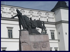 Statue of Grand Duke Gediminas in front of Palace of the Grand Dukes of Lithuania on Cathedral Square that was recently reconstructed.