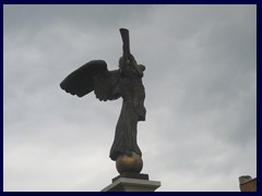 This statue of the angel Gabriel blowing a horn is a symbol of Uzupis since 2002, when it replaced the egg statue on the same spot.