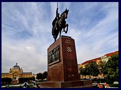 King Tomislav Square, King Tomislav Statue